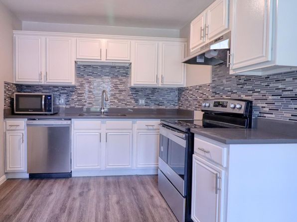 2221 Bowie Dr #1