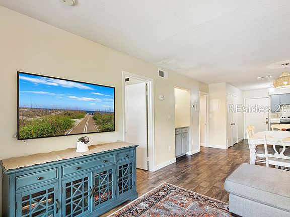 5th image of 45 Folly Field Rd APT 16L