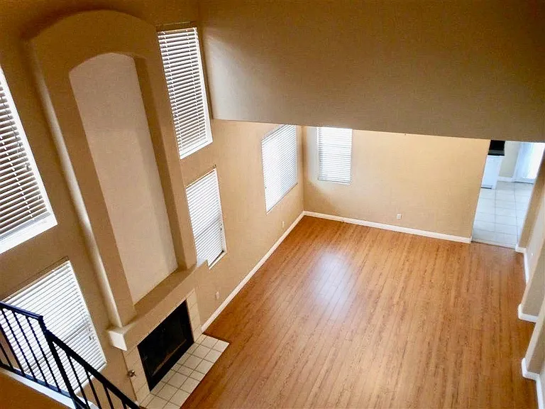 2420 Silver Shadow Dr #HOUSE — Photo 12