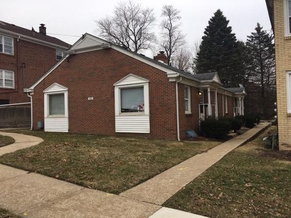 725 N Gardiner Ave APT 1