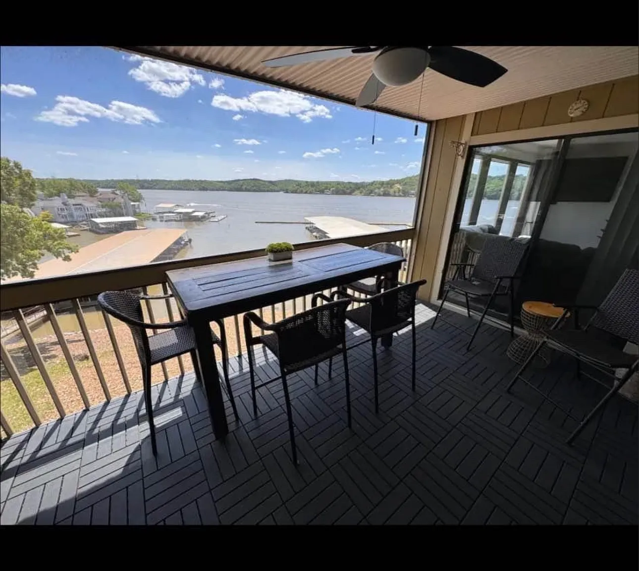 2500 Bay Point Ln — Photo 3