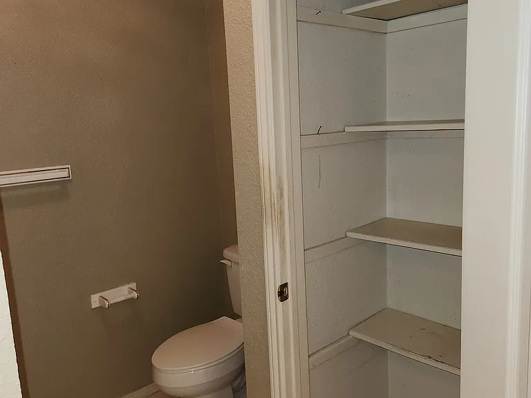 1922 Pheasant Dr — Photo 20
