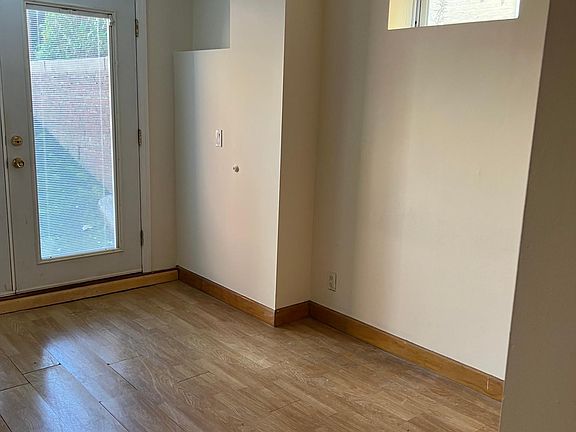 5th image of 141 Winfred Ave #G