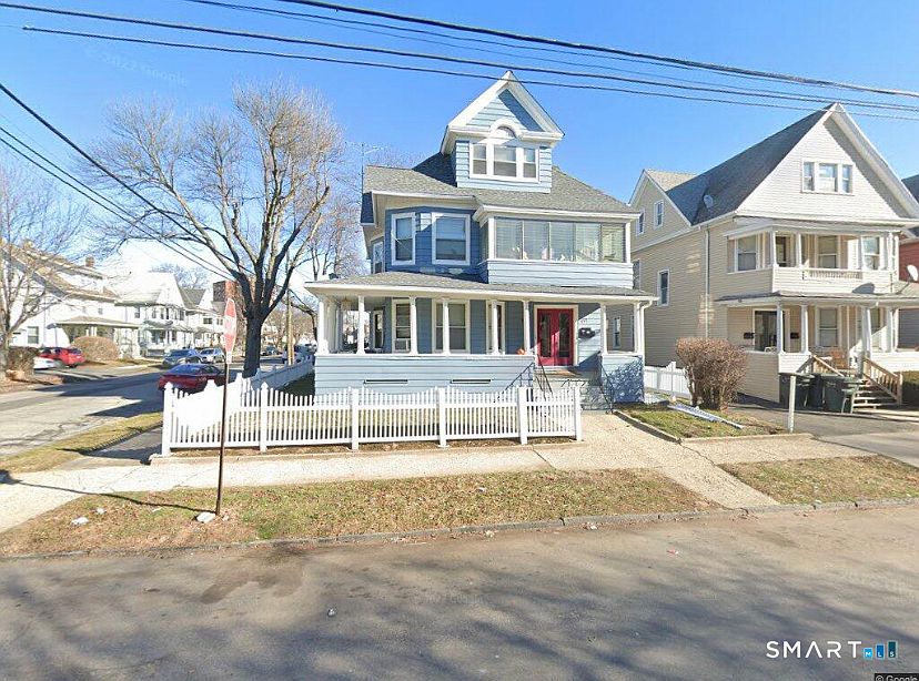 1st image of 550 Laurel Avenue