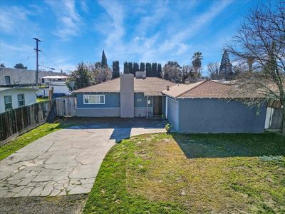 2004 Blue Gum Ave, Modesto, CA, 95358