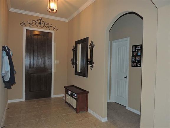 3rd image of 1405 Shady Bend Dr
