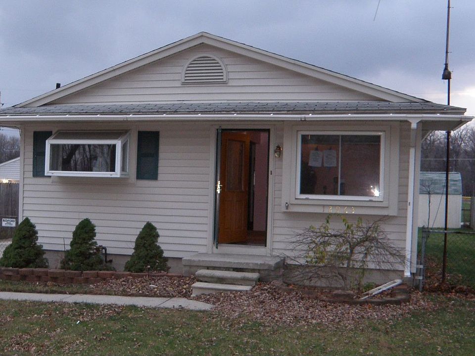 12963 Matthews St, Carleton, MI 48117 Zillow