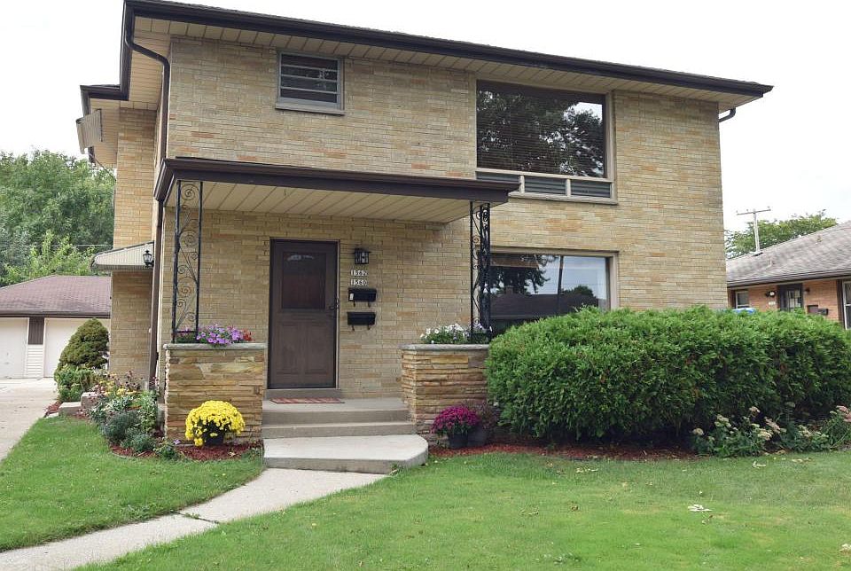 1st image of 1560 W Leroy Ave #1562