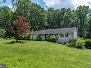 446 Alleghenyville Rd, Mohnton, PA 19540