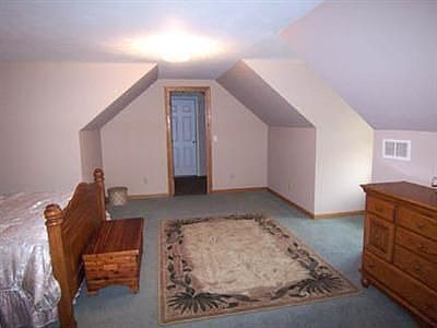 5th image of 18112 Mahoning Ave