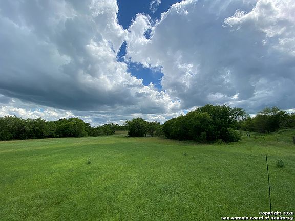 4th image of 2190 County Road 136