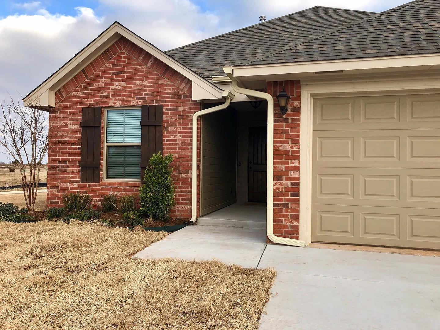 Northwood Village 4 Bedroom 2 Bath * Piedmont Schools — Photo 2