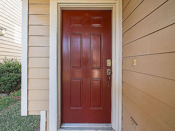 1st image of 19503 Hickory Meadow Ln