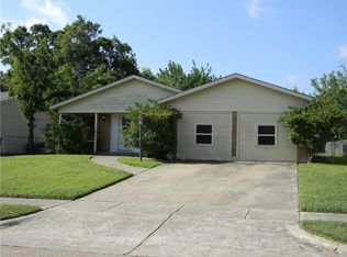 830 Lexington Dr, Lancaster, TX 75134