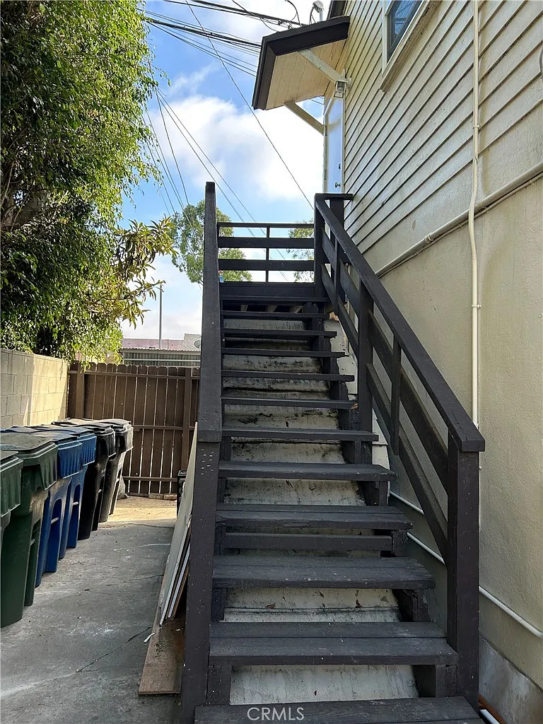 1 bed, 660 sqft, $2,100 — Photo 2