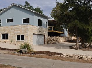 220 Brooklynn Ln, Canyon Lake, TX 78133