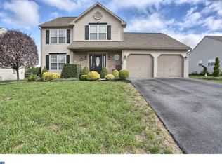 207 Capri Ln, Blandon, PA 19510
