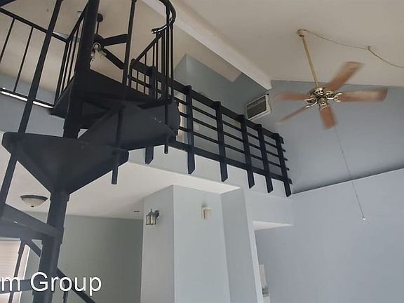 2nd image of 1917 E Mulberry Dr APT A