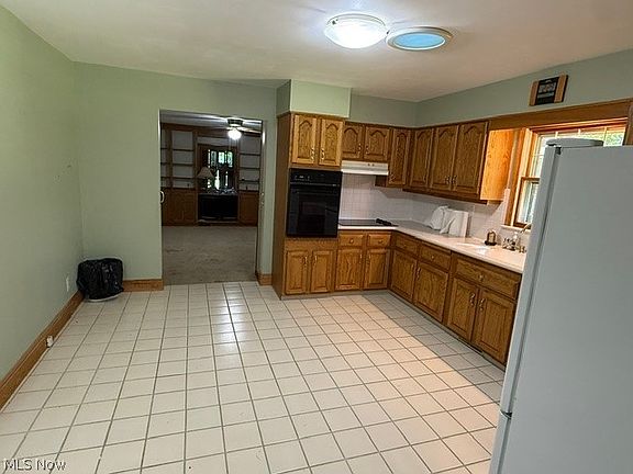 2nd image of 4892 Boston Rd