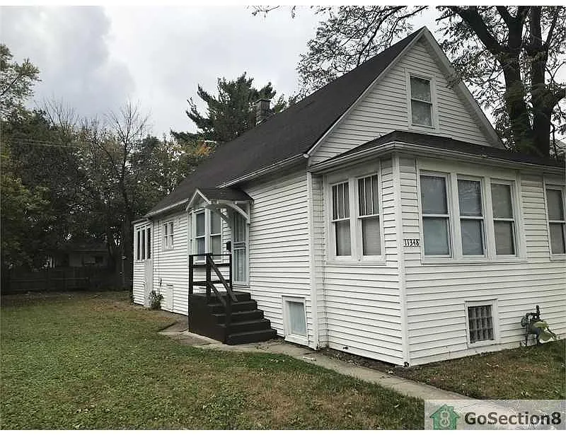 11348 S Eggleston Ave photo 1