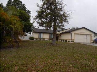 3070 Lockwood Meadows Blvd, Sarasota, FL 34234