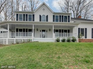 3195 Upper Wynnewood Pl, Herndon, VA 20171