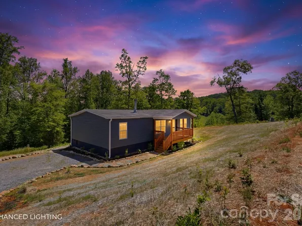111 Buck Ridge Dr, Marion, NC 28752