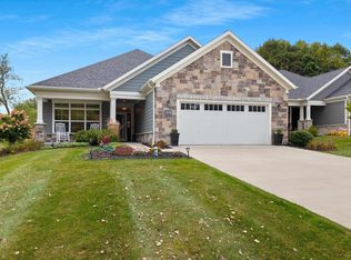 5775 N Osprey Dr, Appleton, WI 54913