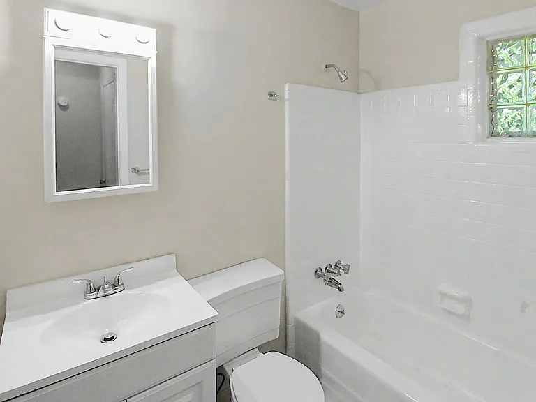 2535 Vail Ave — Photo 8