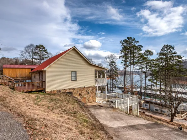 168 Marina Ln, La Follette, TN 37766