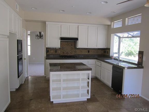 5th image of 6927 Tiara Ave