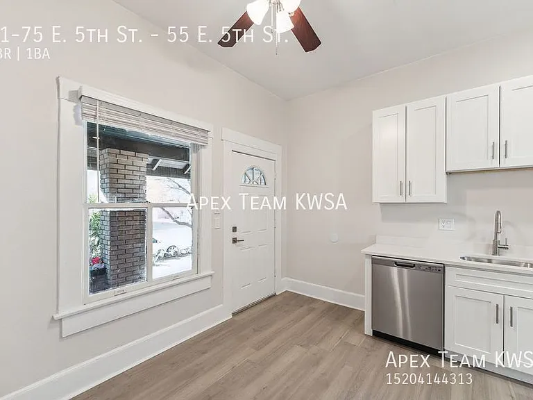 51-75 E 5th St #55 — Photo 12