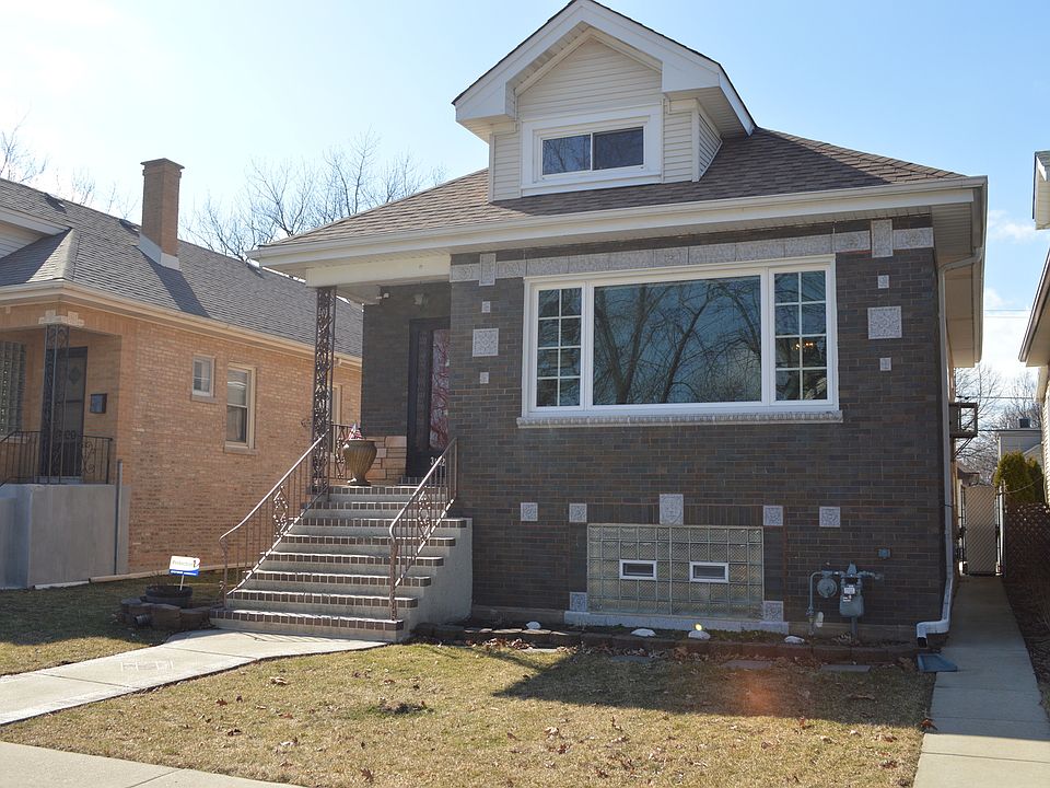 1st image of 3102 N 76th Ave