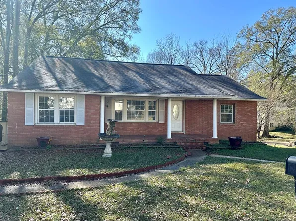 1115 Wheelock St, McComb, MS 39648