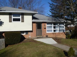 3500 Brookside Dr, Harrisburg, PA 17109