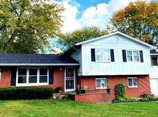 512 Brookwood Dr, Bellefontaine, OH