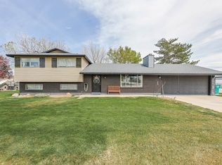 12747 S Sunday Dr, Riverton, UT 84096