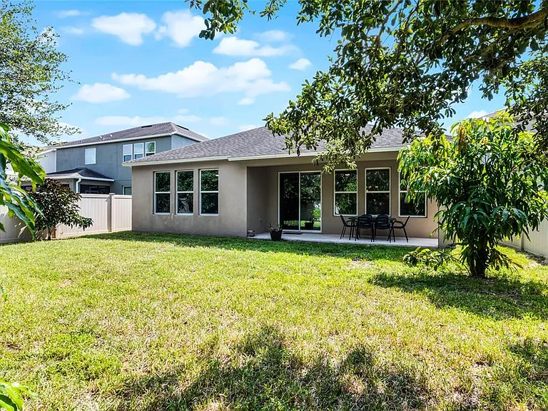 14413 Magnolia Ridge Loop — Photo 32