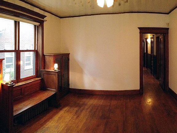 2nd image of 2061 N Humboldt Blvd
