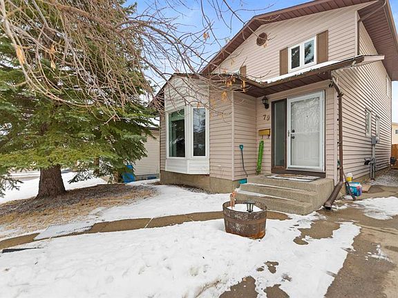 2nd image of 79 N Macewan Meadow Rise NW