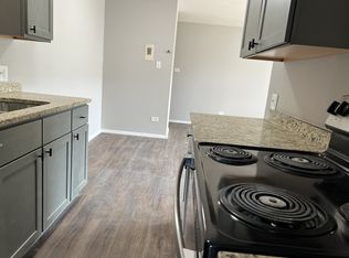 3029 E 79th St #2B, Chicago, IL 60649