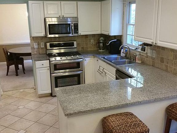 3rd image of 345 Wood Trace Dr