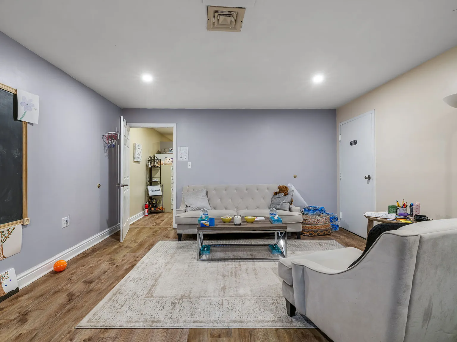 Studio, 1.5 bath, $1,500 — Photo 3
