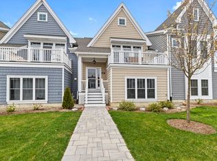 16 Daisy Ln, Plymouth, MA 02360