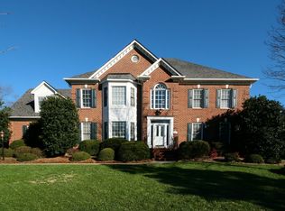 13116 Whisper Creek Dr, Charlotte, NC 28277