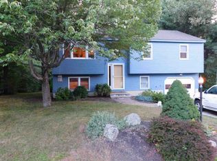 20 Stairfalls Dr, Rochester, NH 03868