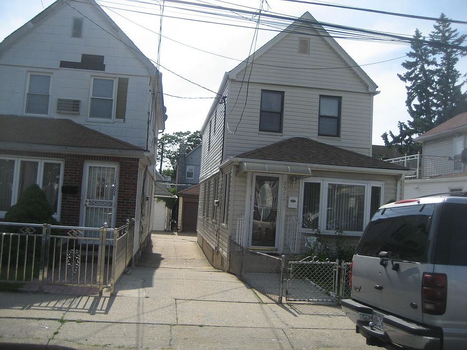 1st image of 1382 E 58th St