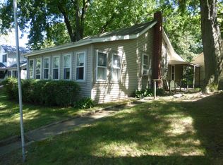N7631 Pleasant Point Cir, Elkhorn, WI 53121