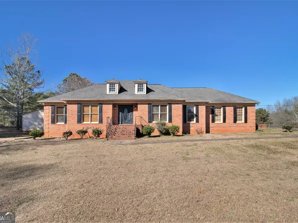 1295 McCullough Rd, Hampton, GA 30228