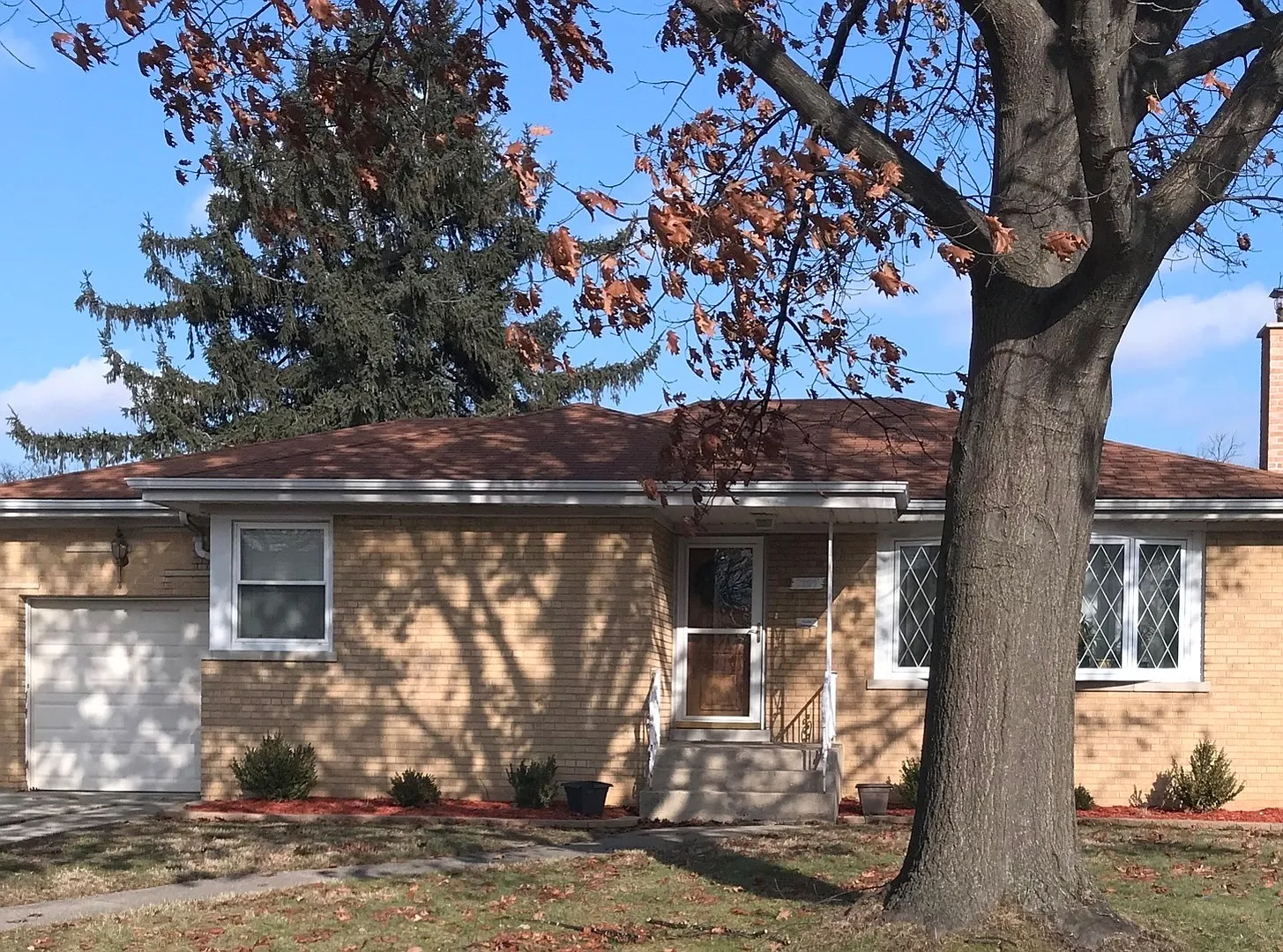 2205 Tyson Dr photo 1